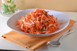 морковно-яблочный салат